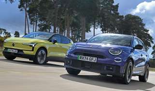 Abarth 600e and Volvo EX30 - front tracking 